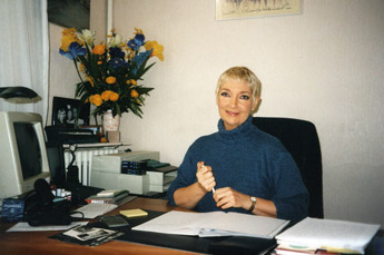 Françoise Flamant à son bureau